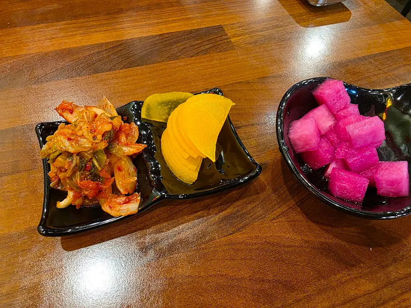 골목우동 밑반찬