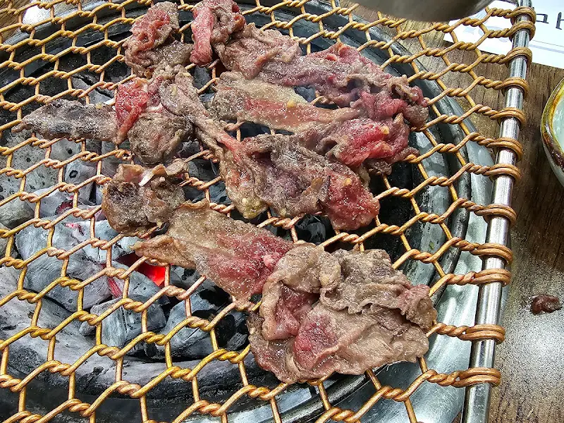 노릇하게 구워진 불고기