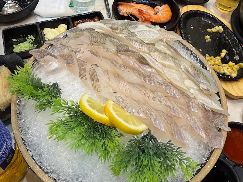 싱싱한 회 한 상