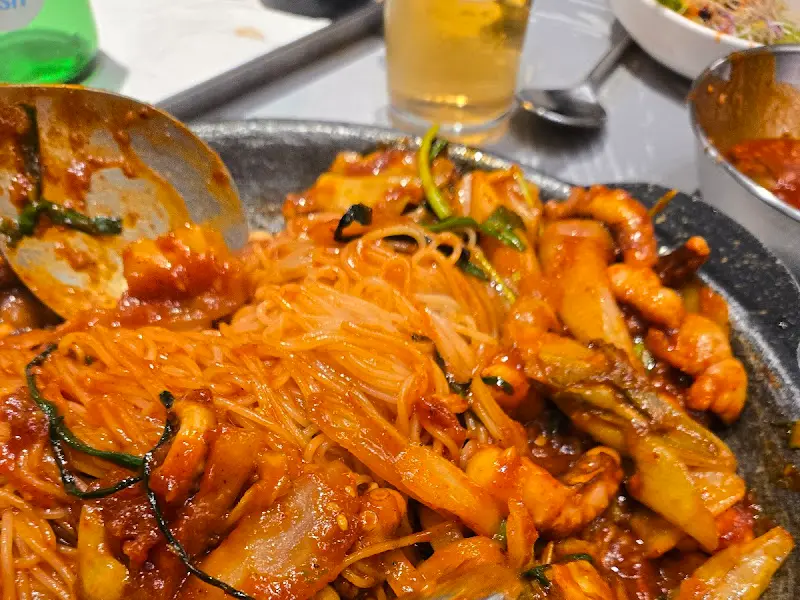 매콤한 낙지볶음