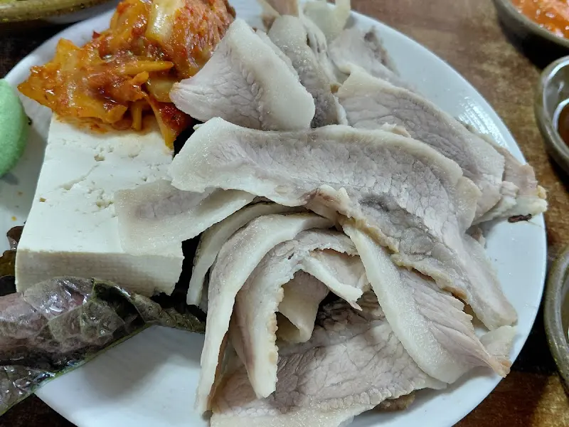 수육백반의 메인, 수육 클로즈업