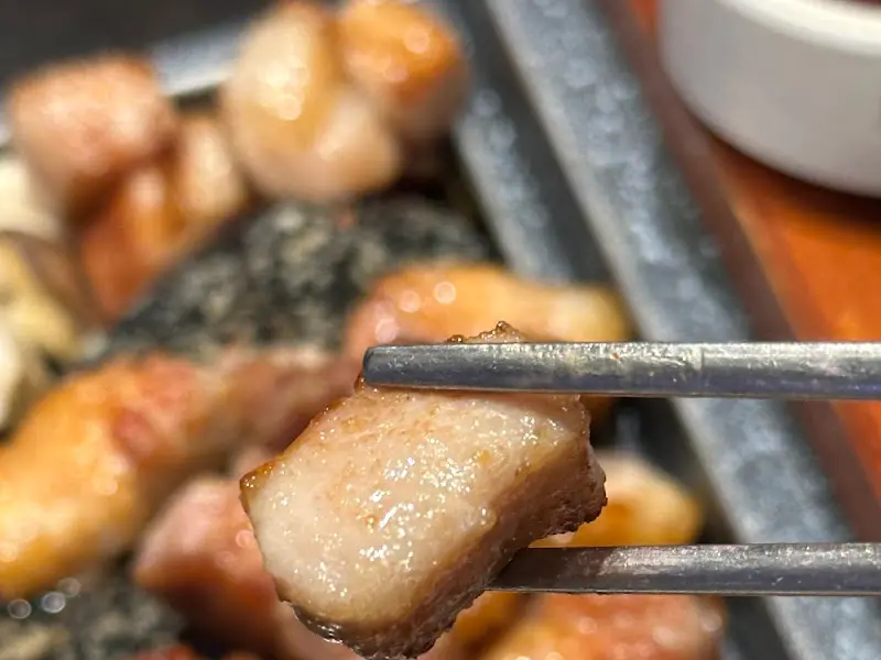 육즙 가득한 삼겹살