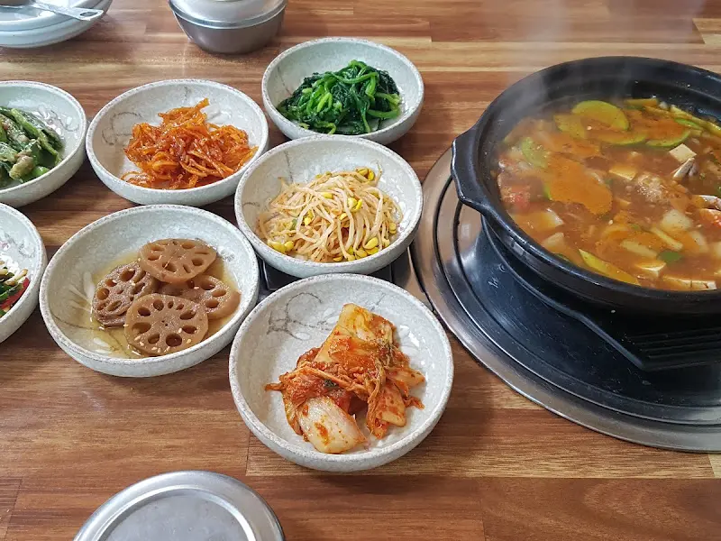 향촌식당 한상차림