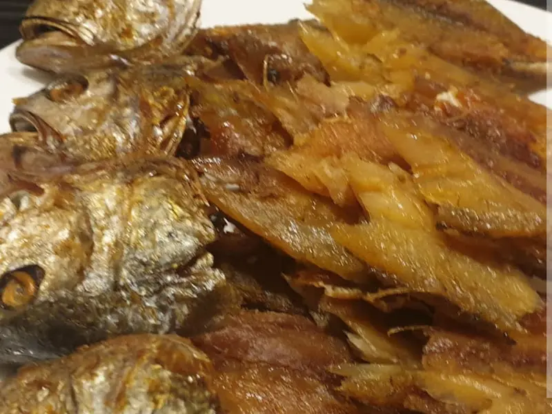 윤기가 좌르르 흐르는 굴비