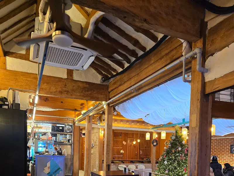 도이칠란드박 내부 인테리어