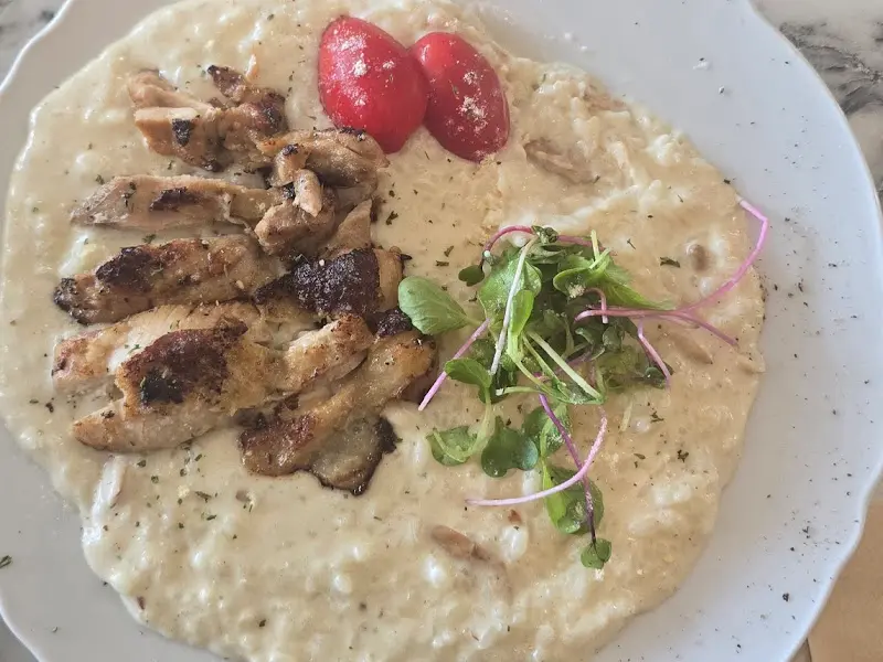 닭가슴살이 올라간 리조또