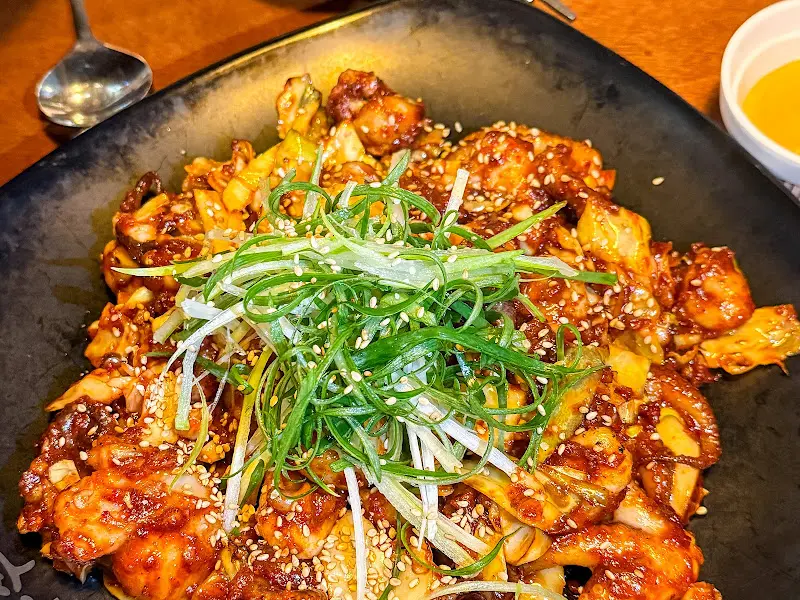 우쭈쭈 쭈꾸미볶음 확대