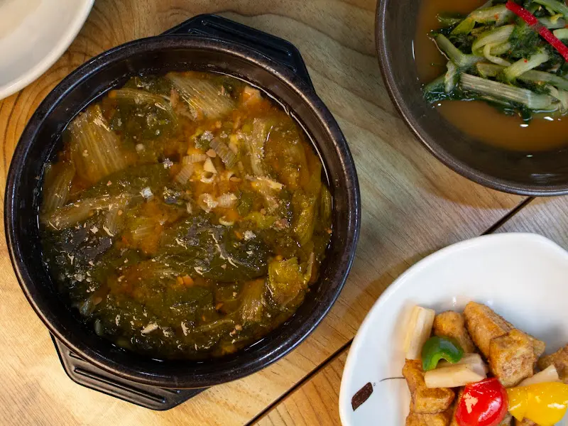 따뜻한 연근 요리 한 상