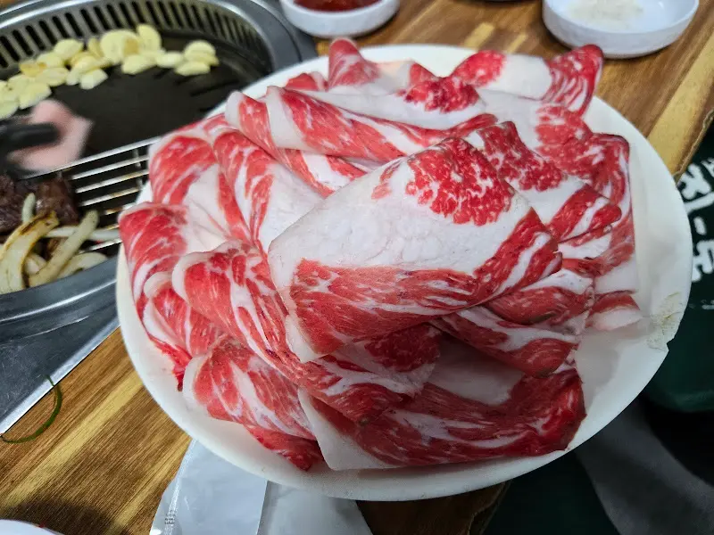 차돌박이의 아름다운 마블링