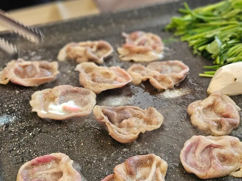 오리 차돌 구워지는 모습