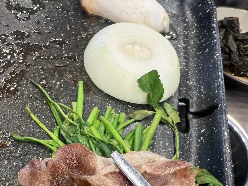 불판 위의 오리 차돌