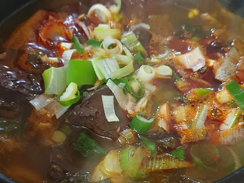 본래순대 고성군청점 얼큰순대국