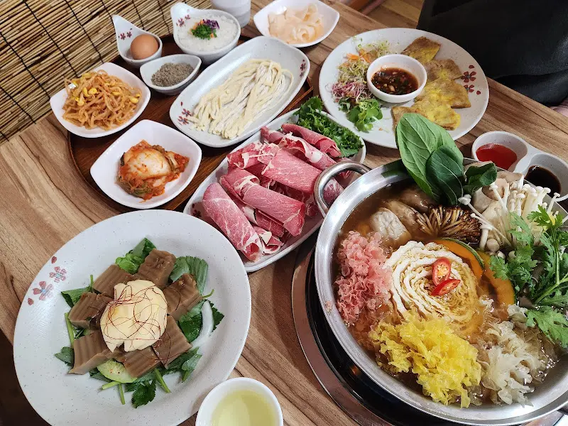 어복쟁반과 곁들여 먹는 다양한 밑반찬