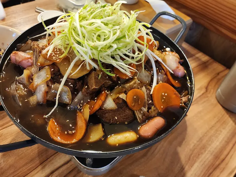 간장 뼈찜 근접샷