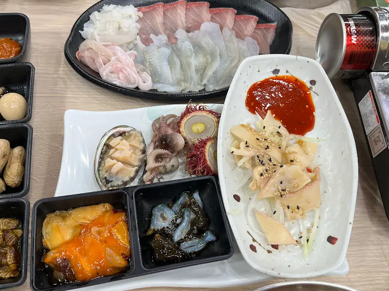 싱싱한 해산물 한 상 차림