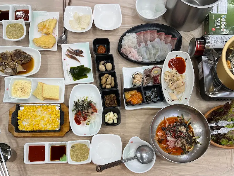 푸짐한 기본 상차림