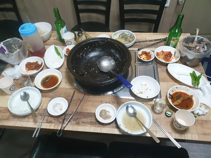 식사 후 테이블