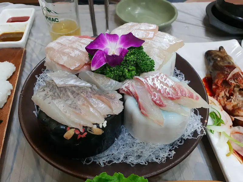 보기만 해도 신선함이 느껴지는 회