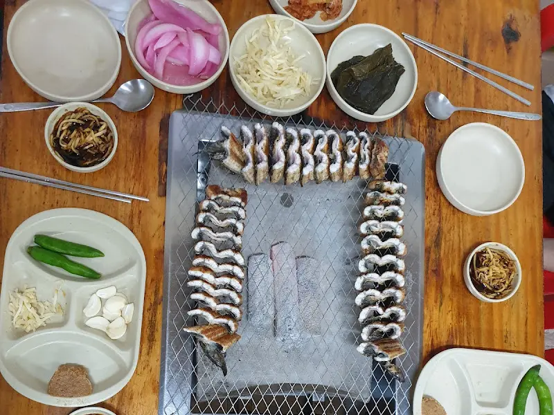 장어 한 상 차림