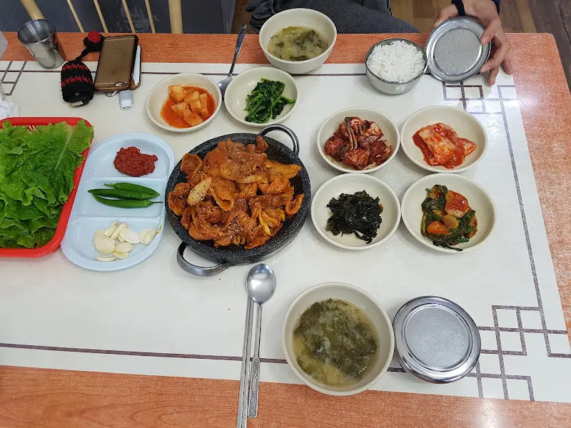 푸짐한 한 상 차림