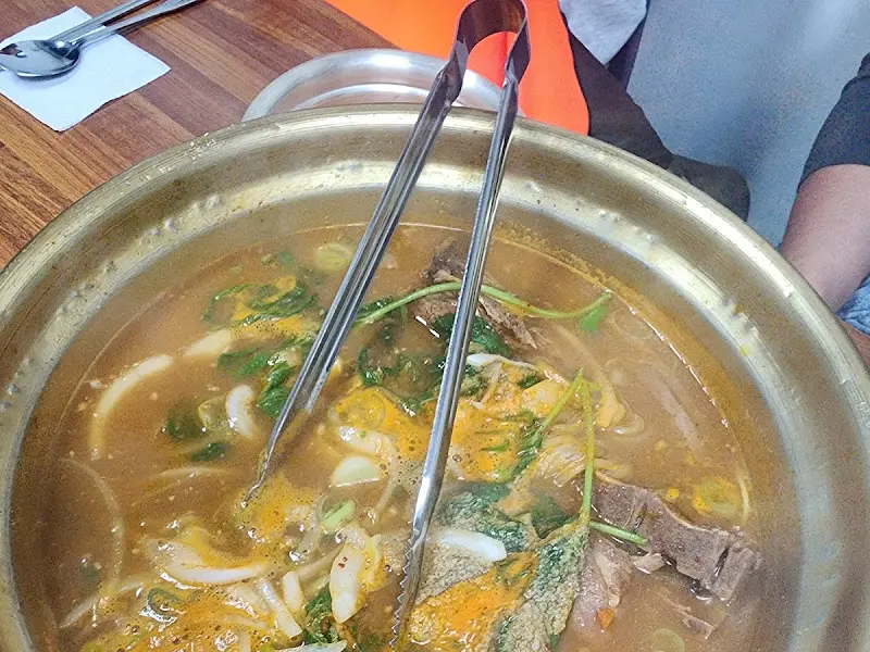 감자탕에 넣은 감자면 사리