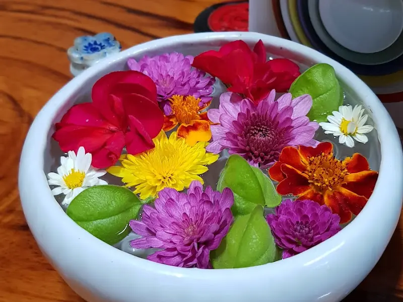 식당 내부 장식