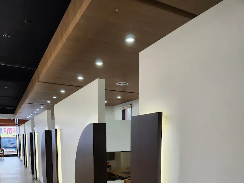 김목 감자탕 칸막이