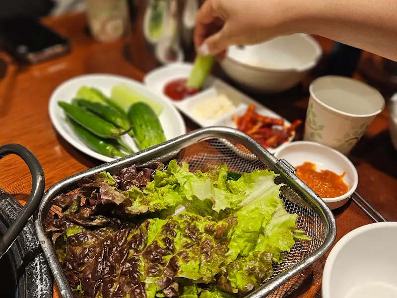 신선한 쌈 채소