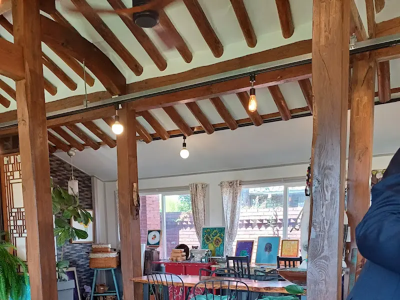 한옥 카페 내부의 모습