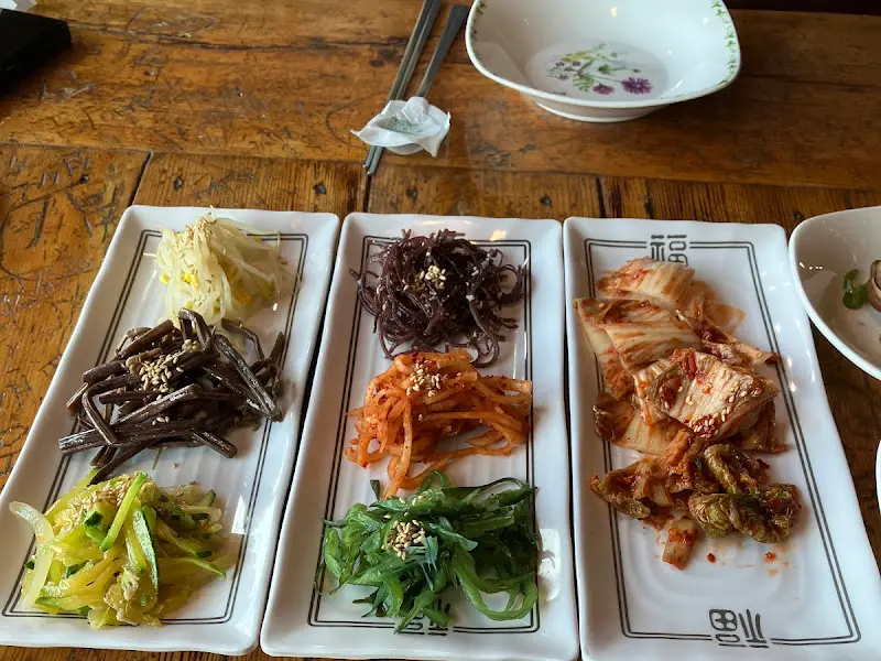 다양한 밑반찬 클로즈업