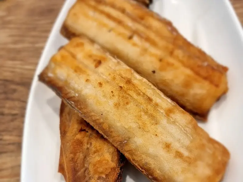 노릇하게 구워진 갈치구이