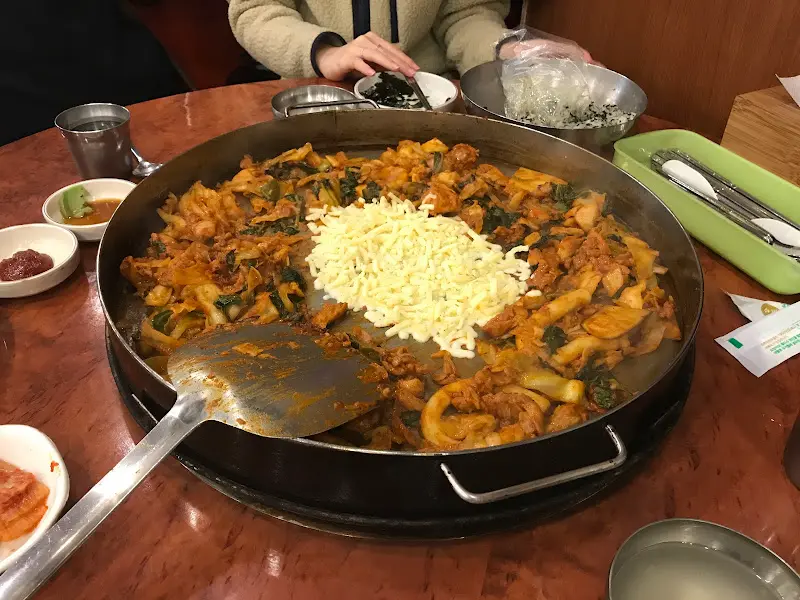 닭갈비와 치즈