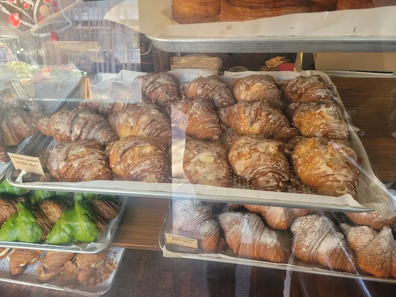 진열된 크루아상