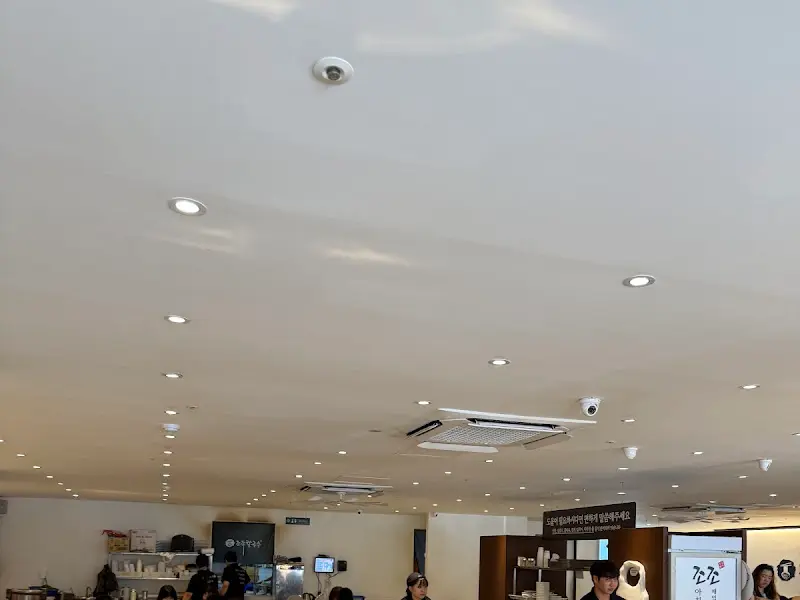 조조칼국수 내부 모습