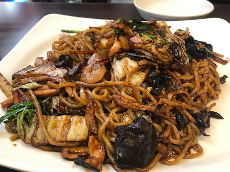 푸짐한 쟁반짜장