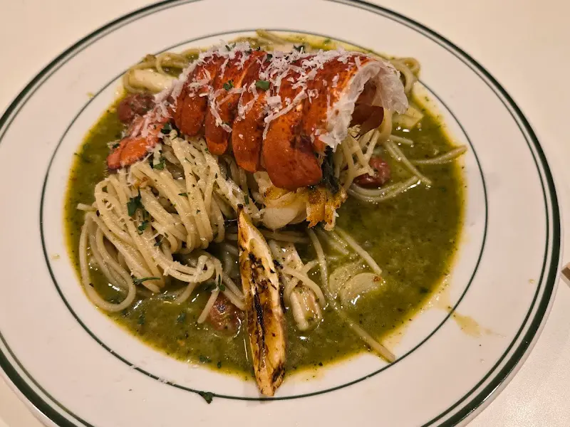 랍스터 바질 오일 파스타