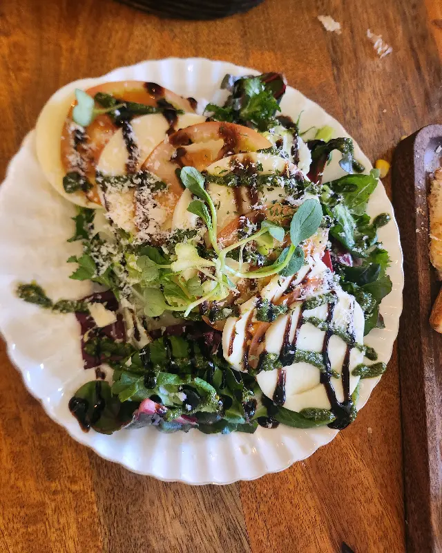 코지하우스 샐러드