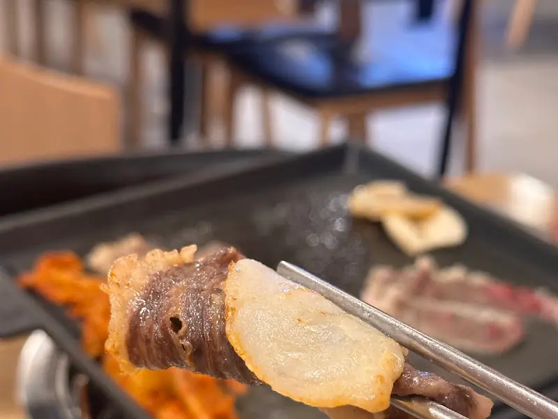 차돌박이와 관자의 환상적인 만남