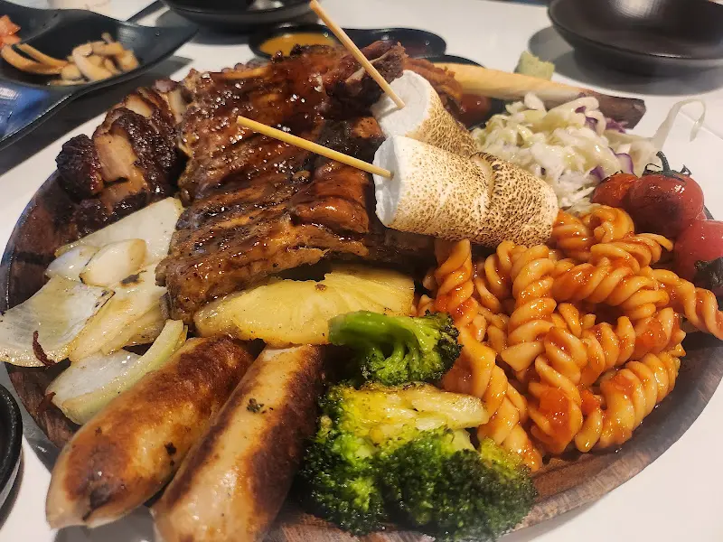 알찬 플래터 구성