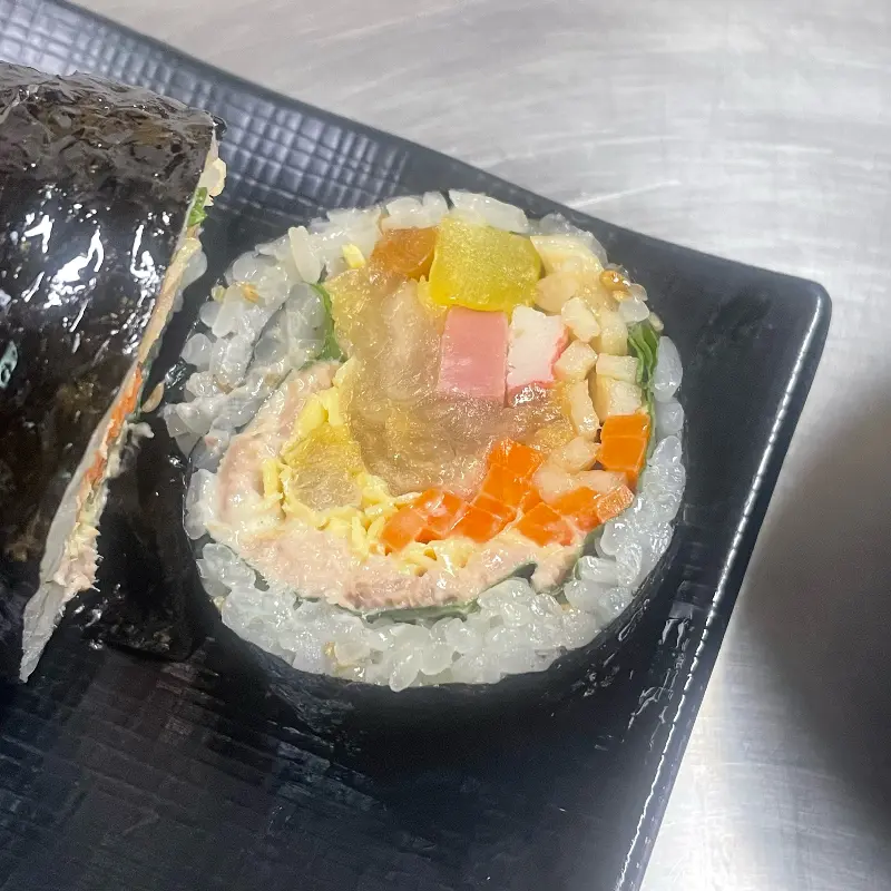 김밥 단면