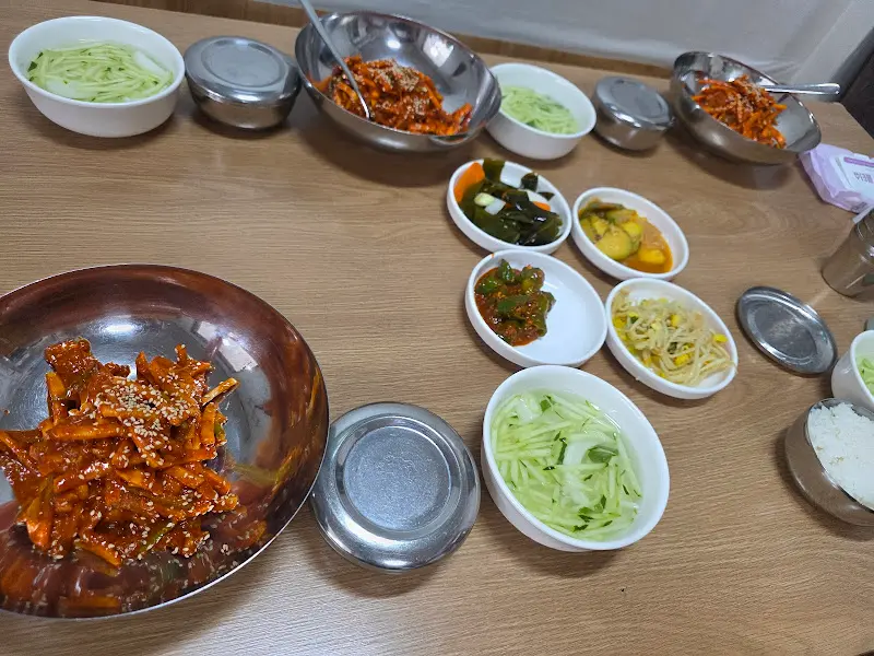 테이블 전체 샷