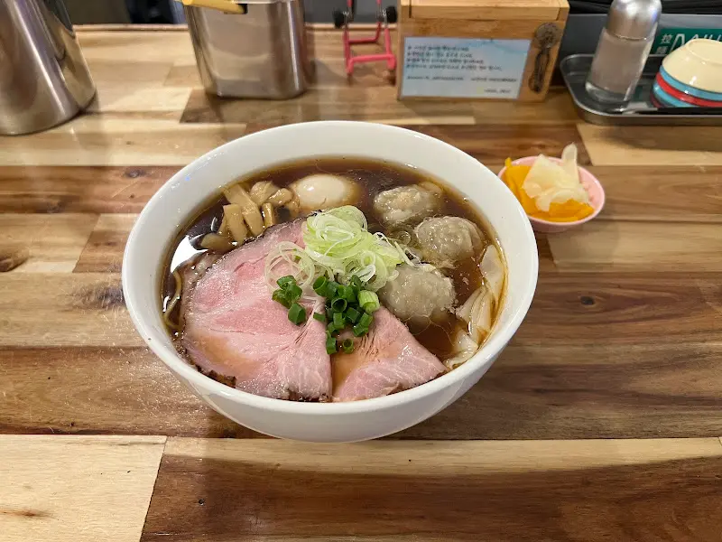 쇼유완탕 라멘