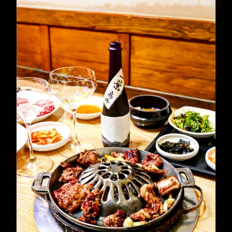 해운대암소갈비집 테이블