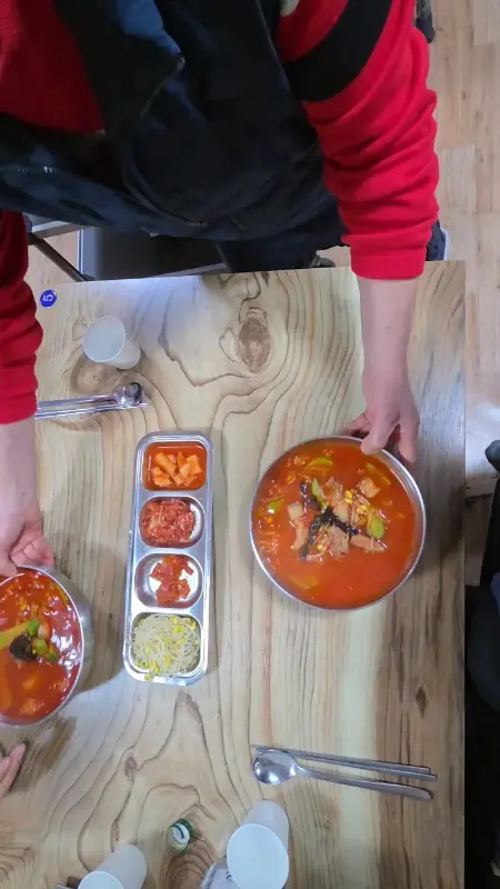 애호박돼지국밥 한상차림