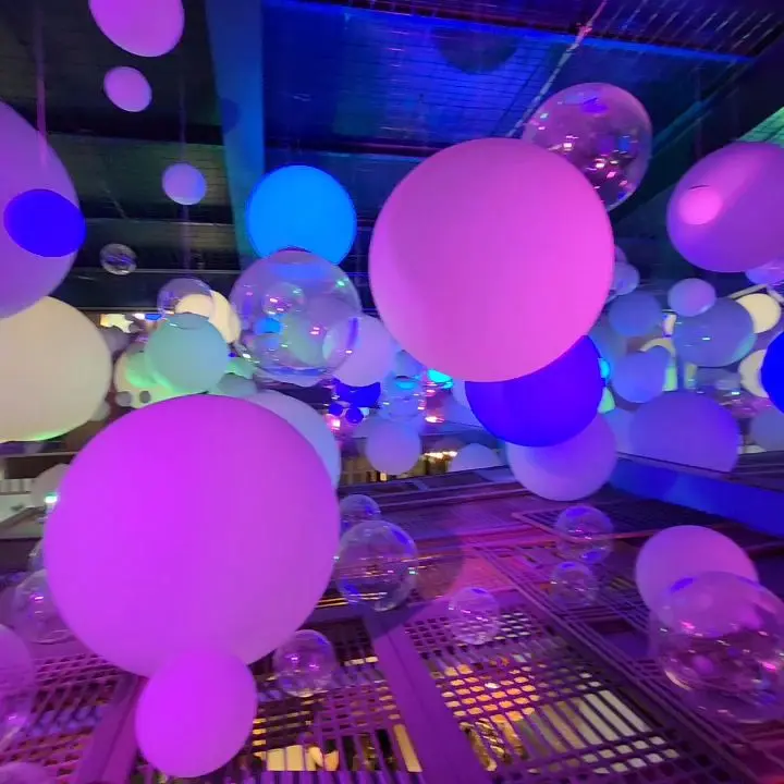 폴레폴레의 몽환적인 분위기