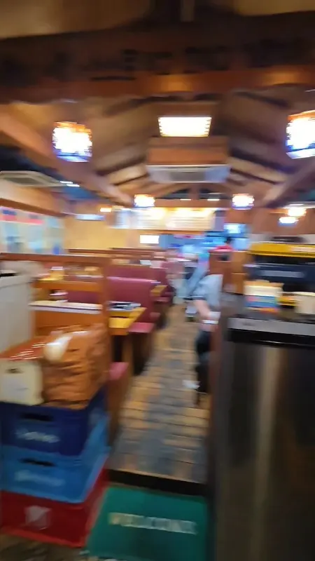 정겨운 분위기의 내부 모습