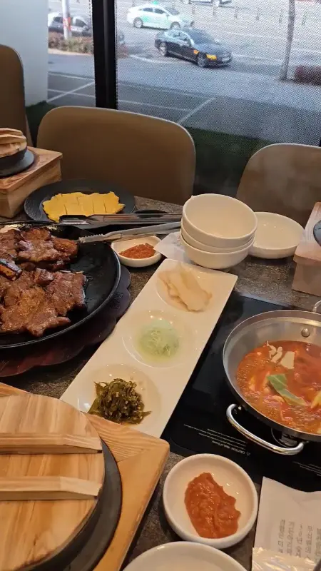 가족 외식에 안성맞춤인 가든 아리랑