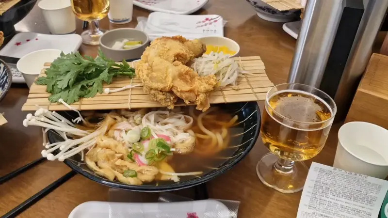 닭다리튀김우동 전체 모습