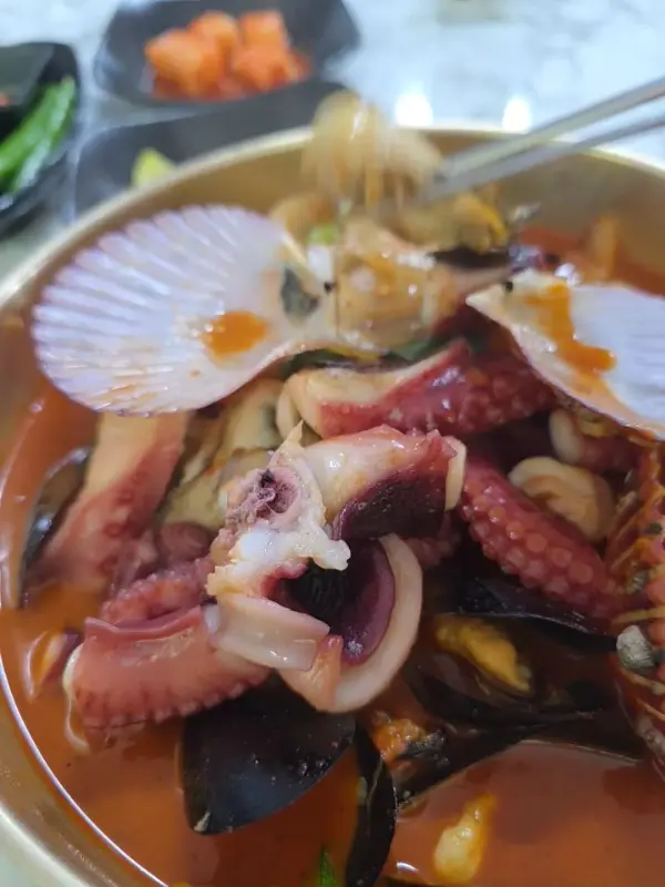 거제도 짬뽕 속 문어