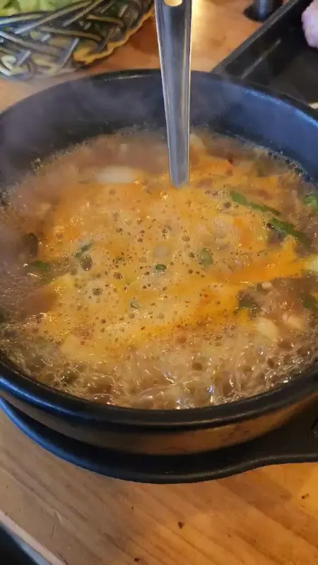 뜨끈한 된장찌개